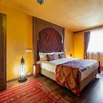 Meses Shiraz Superior-adults Only 4*