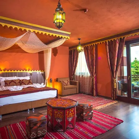 Meses Shiraz Superior-adults Only 4*