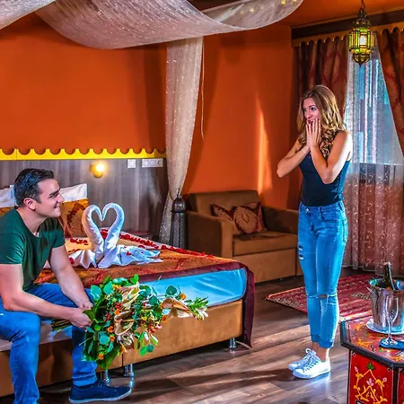 Meses Shiraz Superior-adults Only Hotel 4*
