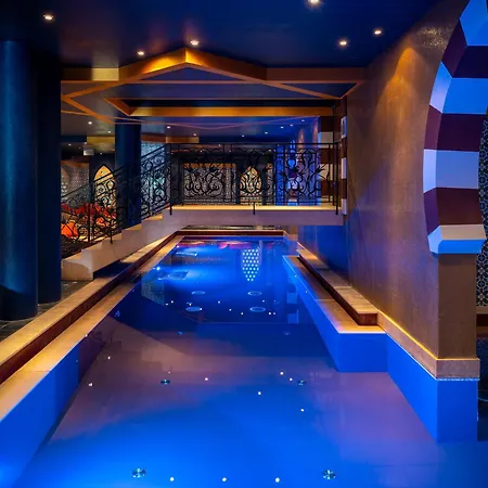 Meses Shiraz Superior-adults Only 4*