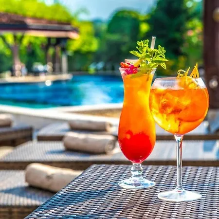 Meses Shiraz Superior-adults Only Hotel