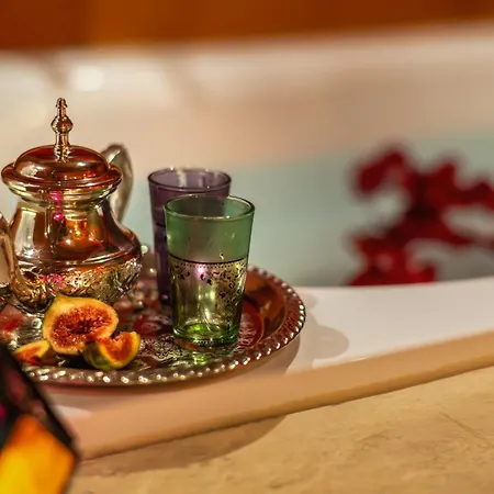 Meses Shiraz Superior-adults Only 酒店 4*