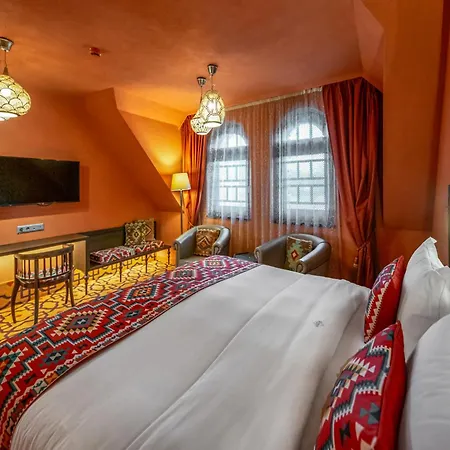 Shiraz Superior 4*